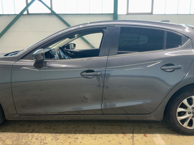 Mazda 3 2.0 Center-Line 2014 – снимка 4