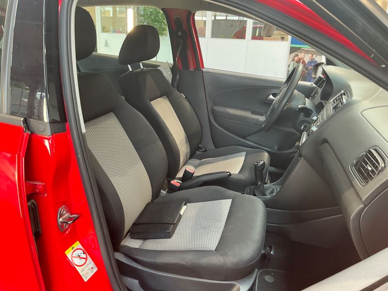 Volkswagen Polo 1.2 Trendline 2010 – снимка 3
