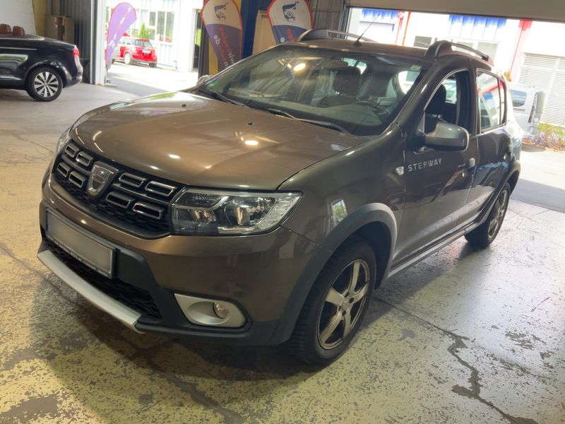 Dacia Sandero 1.0 TCe LPG Stepway Prestige 2020 – снимка 1