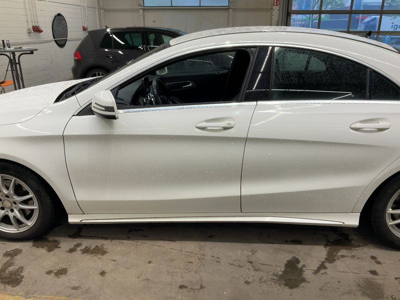 Mercedes-Benz CLA-Klasse CLA 180 AMG Line 2015 – снимка 4