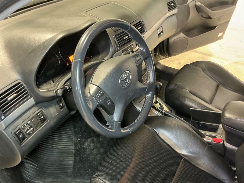 Toyota Avensis 2.0 Executive 2006 – снимка 44