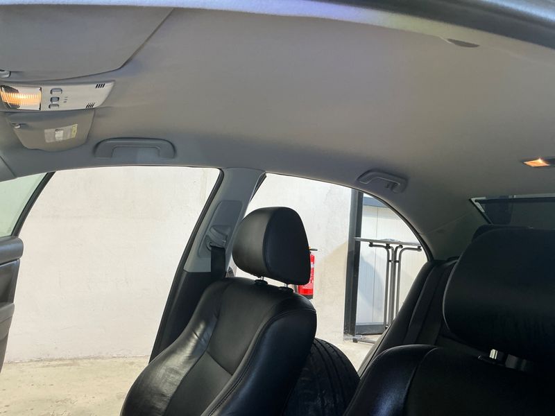 Toyota Avensis 2.0 Executive 2006 – снимка 43