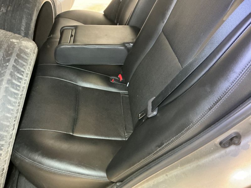 Toyota Avensis 2.0 Executive 2006 – снимка 37