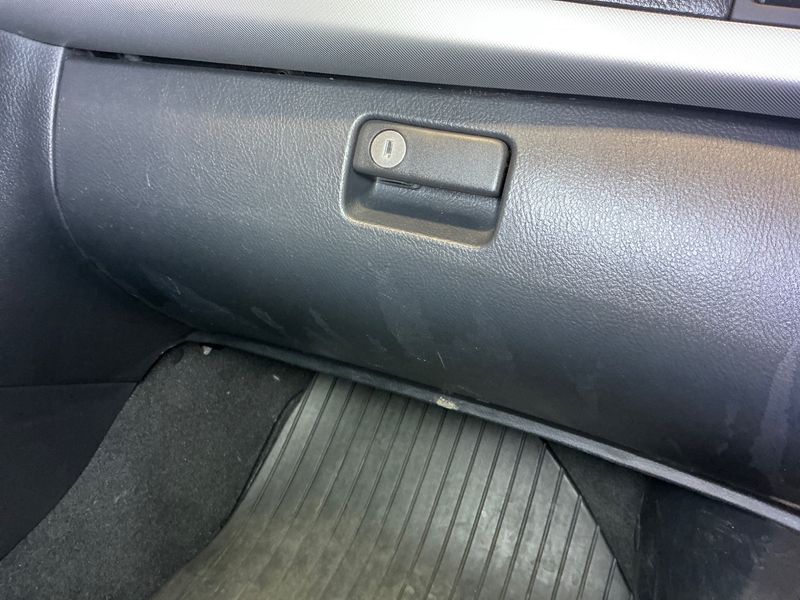 Toyota Avensis 2.0 Executive 2006 – снимка 42