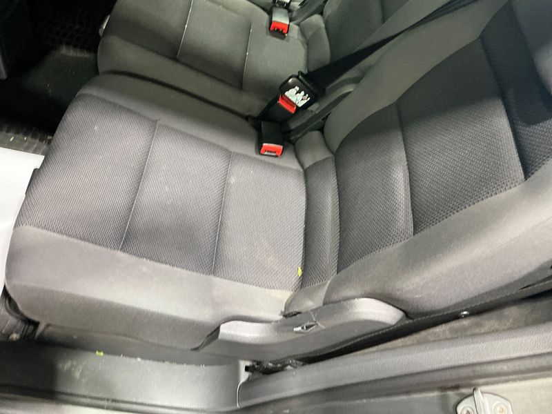 Volkswagen Touran 1.2 TSI Comfortline BlueMotion Tech 2012 – снимка 31