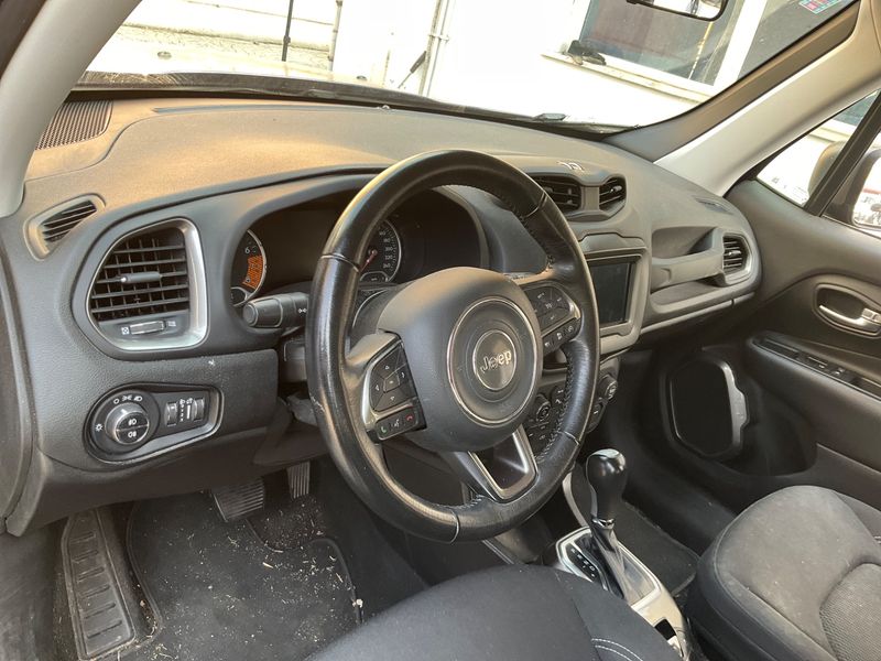 Jeep Renegade 1.3 TGDi Limited 4x4 2019 – снимка 27