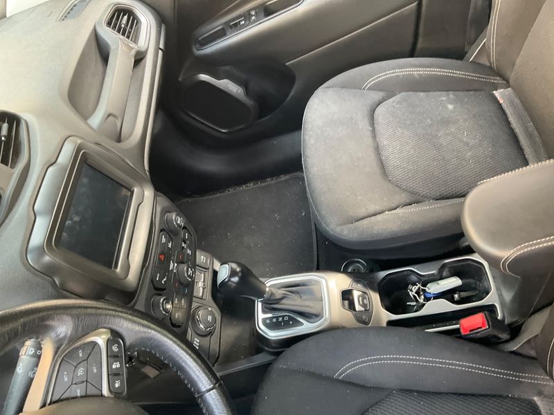 Jeep Renegade 1.3 TGDi Limited 4x4 2019 – снимка 29