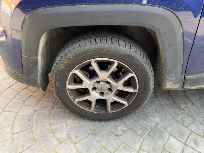 Jeep Renegade 1.3 TGDi Limited 4x4 2019 – снимка 3