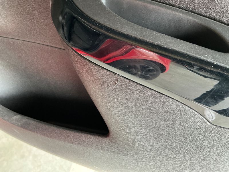 Opel Corsa 1.4 Color Edition 2015 – снимка 24