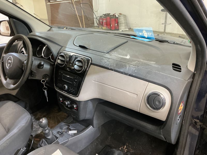 Dacia Lodgy 1.5 dCi Diesel Laureate 2016 – снимка 34