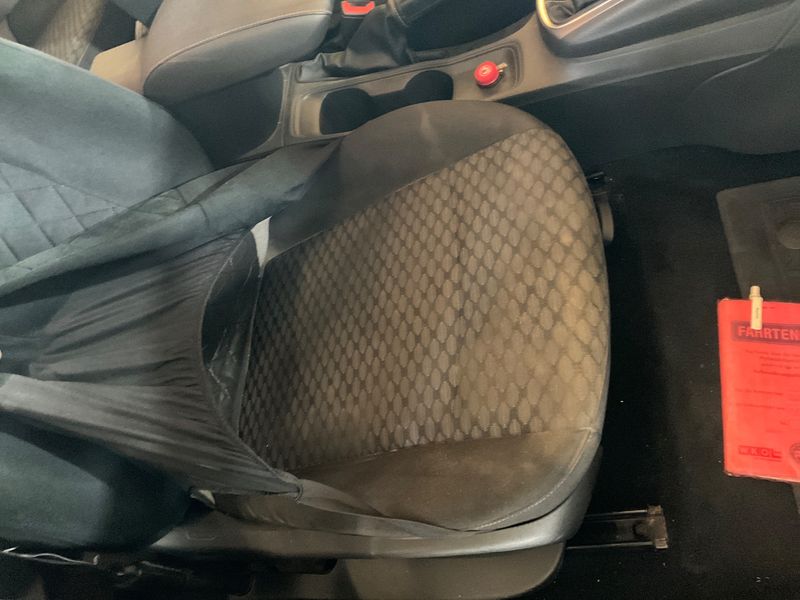 Opel Astra 1.6 CDTI DPF Edition Start/Stop 2017 – снимка 36