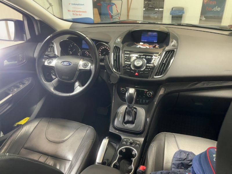 Ford Kuga 2.0 TDCi Titanium 2014 – снимка 17