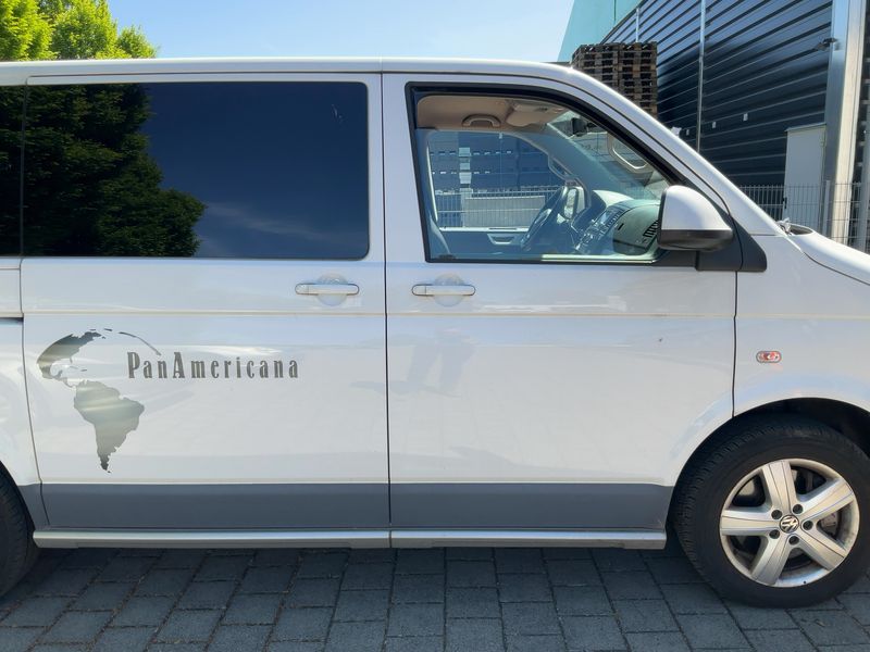 Volkswagen T5 Multivan 2.0 TDI PanAmericana 4Motion 2013 – снимка на щета