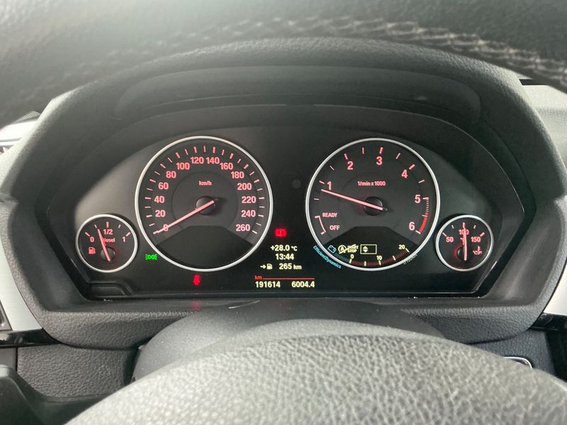 BMW 3er 318d xDrive 2014 – снимка 13