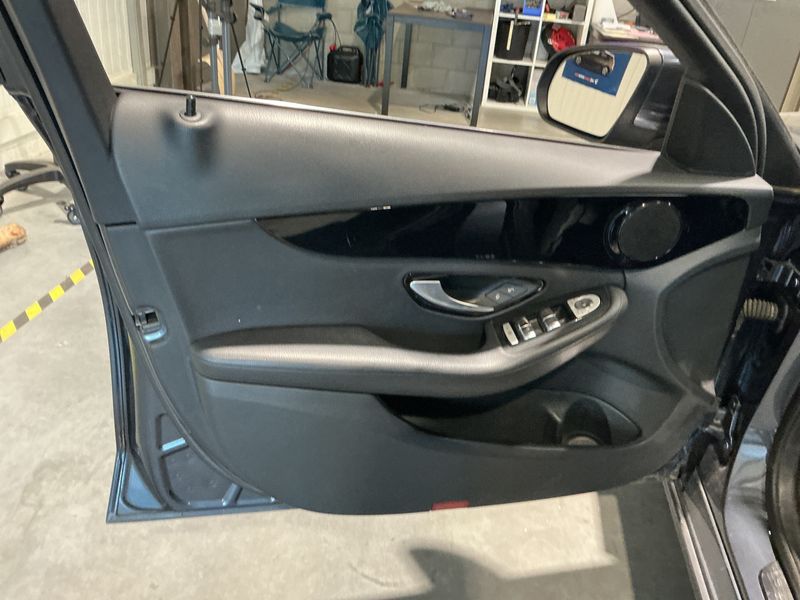 Mercedes-Benz C-Klasse C 200 d T BlueTEC 2016 – снимка 23