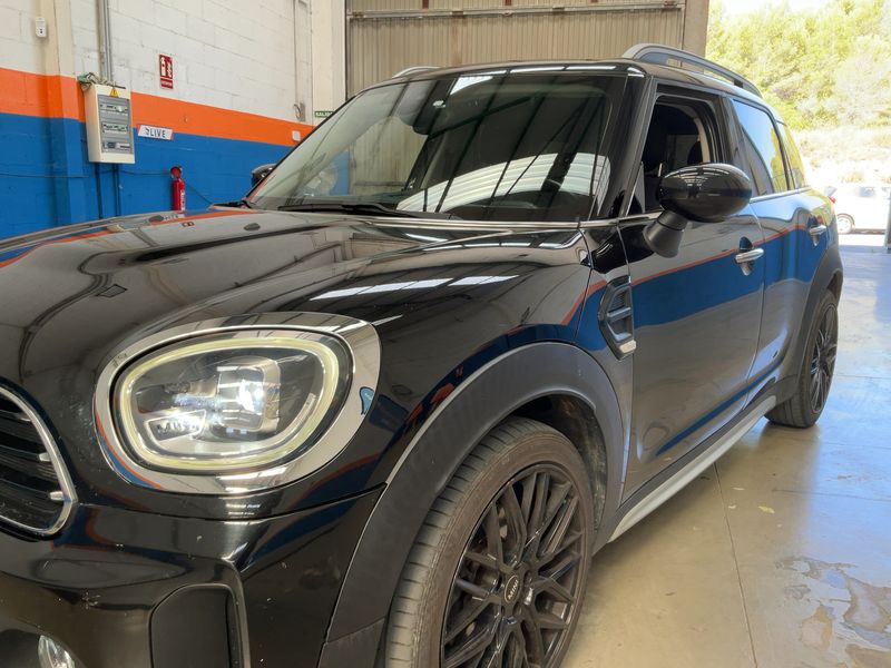 MINI Countryman Cooper D 2020 – снимка 2