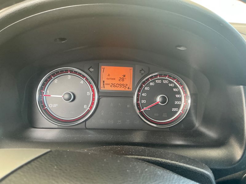 Ssangyong Korando 2.0 TD C 4x2 2013 – снимка 4