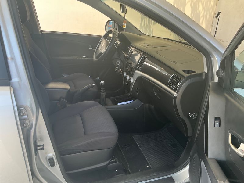 Ssangyong Korando 2.0 TD C 4x2 2013 – снимка 3
