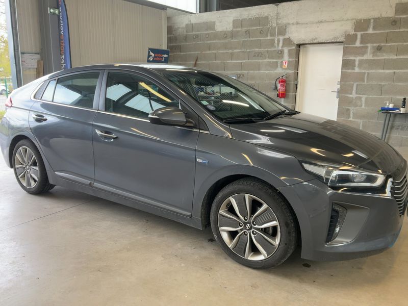 Hyundai IONIQ 1.6 Hybrid Creative 2018 – снимка 12