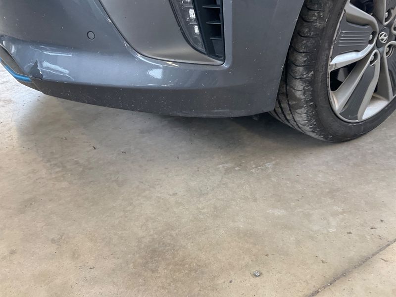Hyundai IONIQ 1.6 Hybrid Creative 2018 – снимка 29