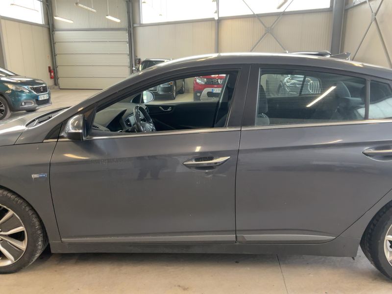 Hyundai IONIQ 1.6 Hybrid Creative 2018 – снимка 4