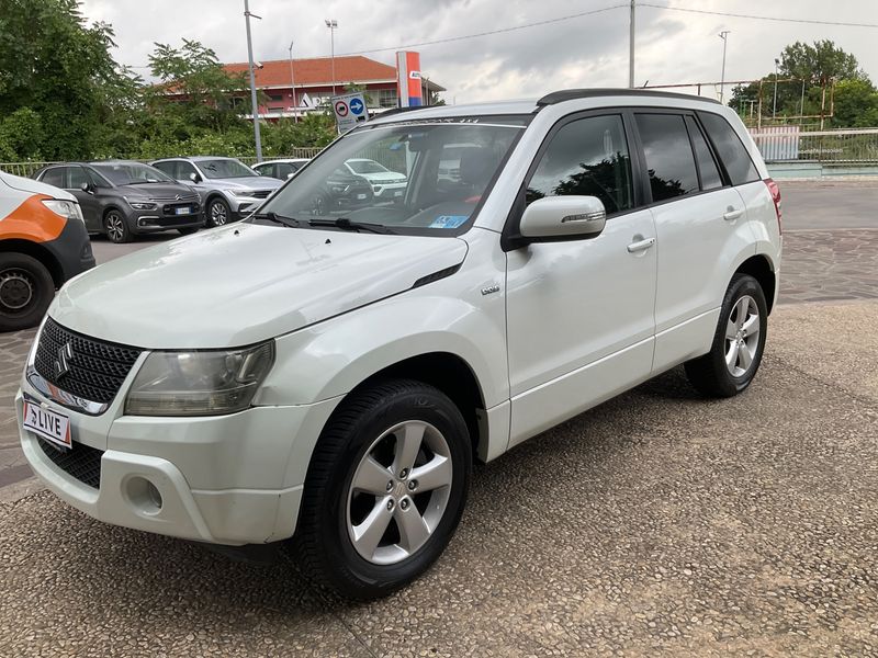 Suzuki Grand Vitara 1.9 DDiS Comfort 2011 – снимка 1