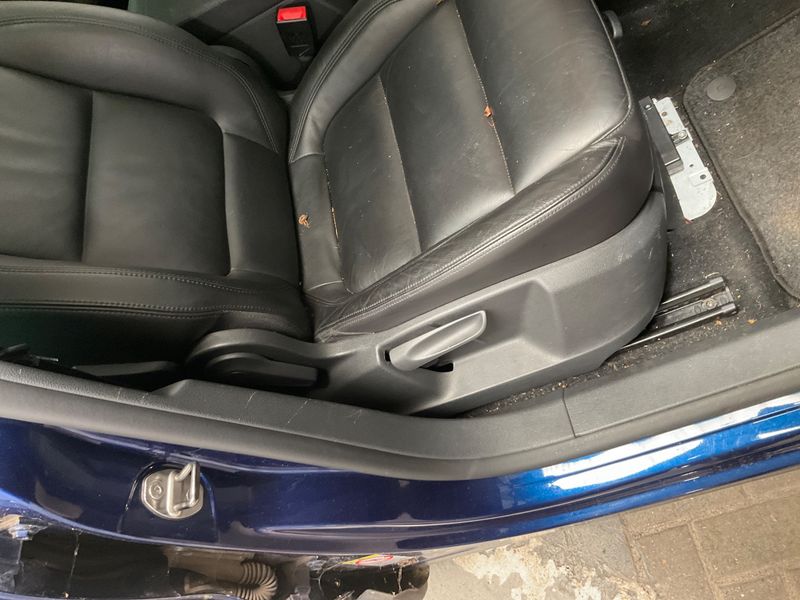 Volkswagen Tiguan 2.0 TSI Track & Field 4Motion 2009 – снимка 45