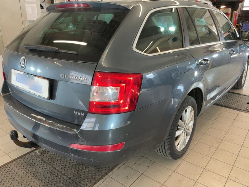 Skoda Octavia 1.6 TDI Style 4x4 2016 – снимка на щета
