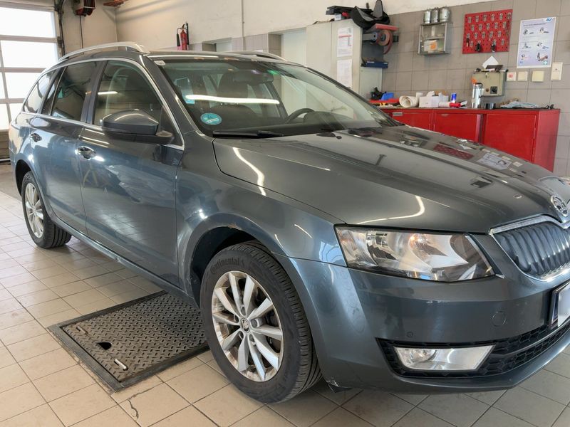 Skoda Octavia 1.6 TDI Style 4x4 2016 – снимка на щета