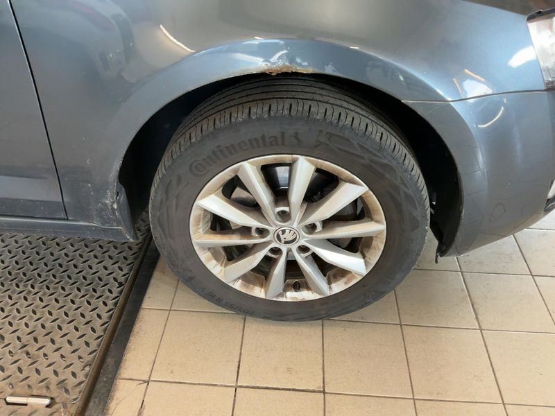 Skoda Octavia 1.6 TDI Style 4x4 2016 – снимка 19