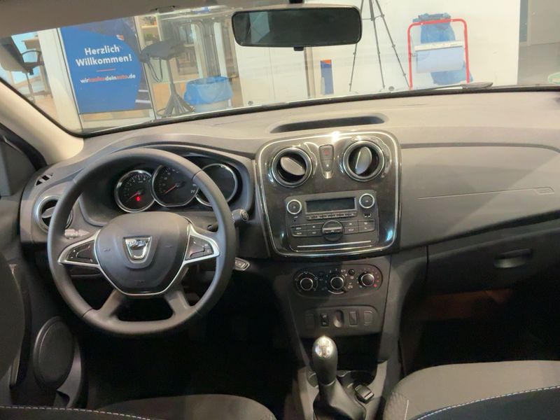 Dacia Sandero 1.0 SCe Comfort 2020 – снимка 18
