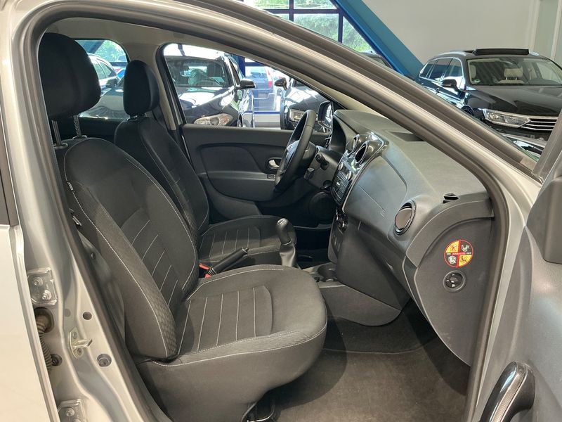 Dacia Sandero 1.0 SCe Comfort 2020 – снимка 17