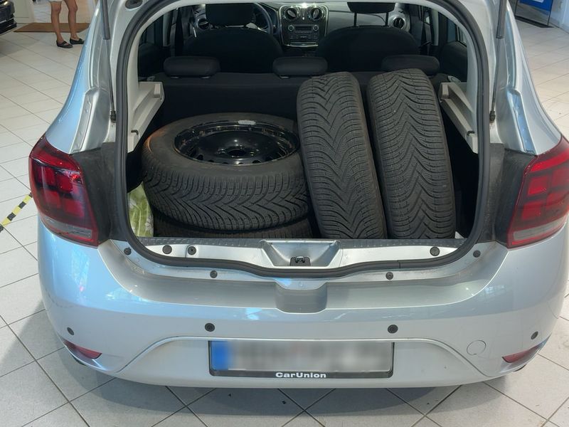 Dacia Sandero 1.0 SCe Comfort 2020 – снимка 16