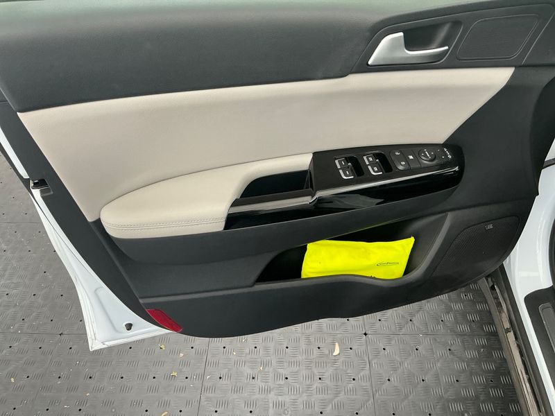 Kia Sportage 1.6 CRDi GT Line 4WD 2019 – снимка 24