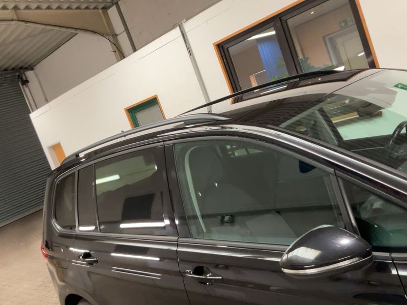 Volkswagen Touran 2.0 TDI Comfortline BlueMotion Tech 2021 – снимка 13