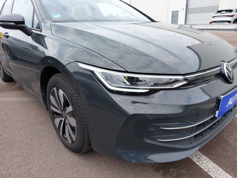 Volkswagen Golf VIII 1.5 TSI Goal 2025 – снимка 6