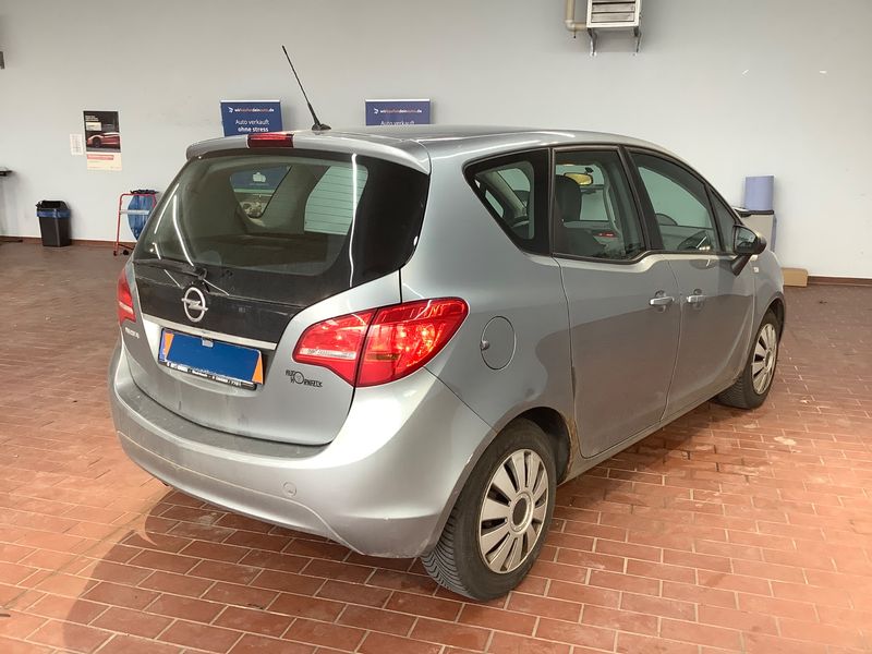 Opel Meriva 1.4 Edition 2011 – снимка 2