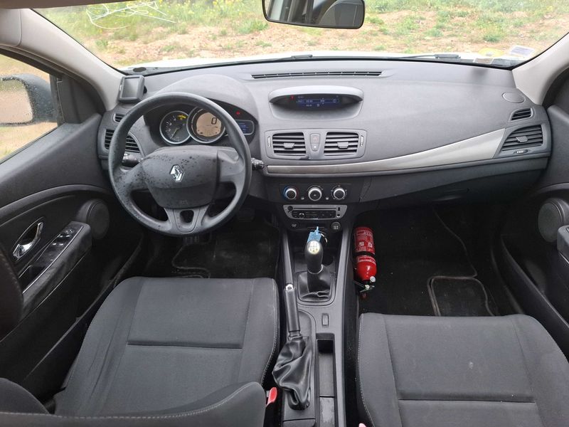 Renault Megane 1.5 dCi Authentique 2013 – снимка 11