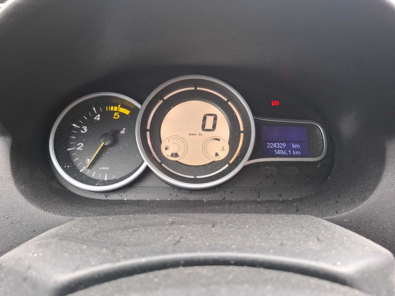 Renault Megane 1.5 dCi Authentique 2013 – снимка 12