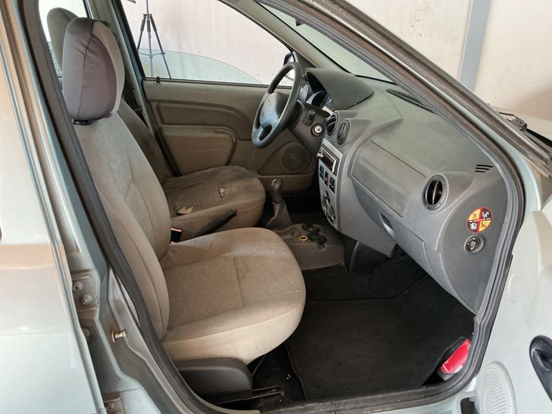 Dacia Logan MCV 1.5 dCi Ambiance 2010 – снимка 3
