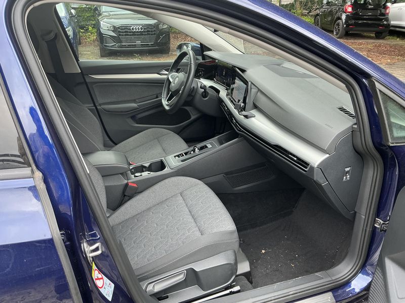 Volkswagen Golf VIII 1.5 eTSI ACT Move 2023 – снимка 16