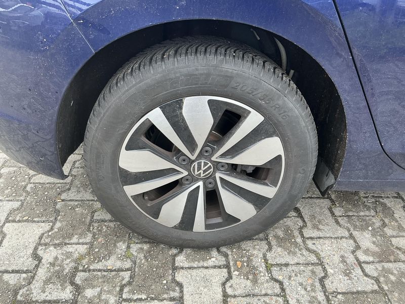 Volkswagen Golf VIII 1.5 eTSI ACT Move 2023 – снимка 9