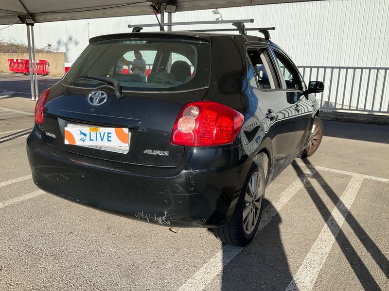 Toyota Auris 1.6 Sol 2007 – снимка 2