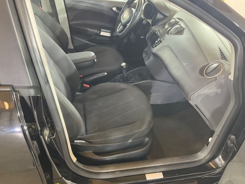 Seat Ibiza 1.6 TDI Chili-Copa 2011 – снимка 3