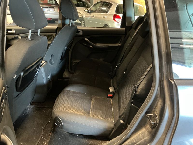 Ford C-Max 1.8 TDCi Titanium 2010 – снимка на щета