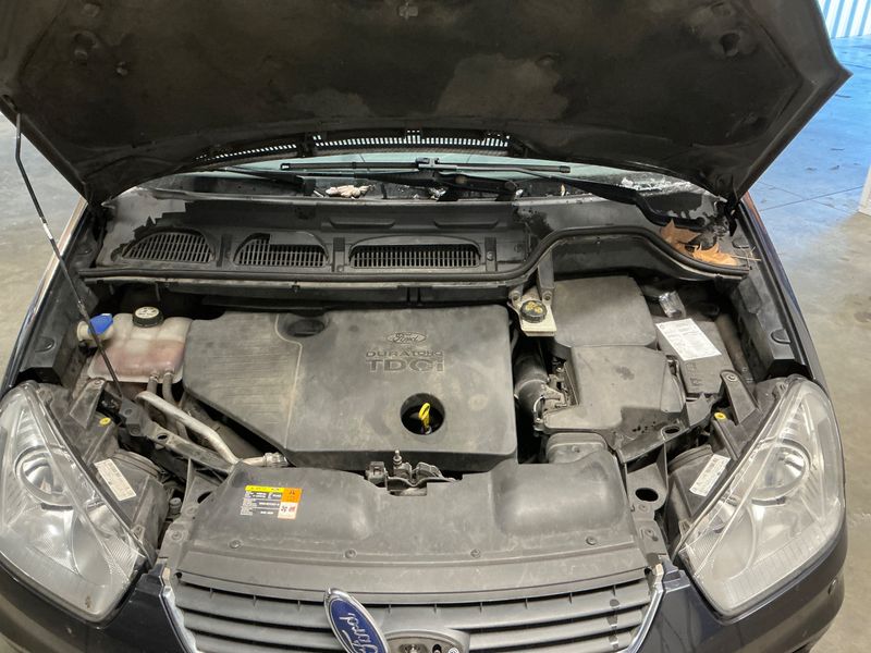 Ford C-Max 1.8 TDCi Titanium 2010 – снимка на щета