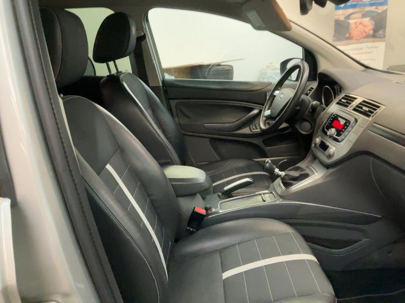 Ford Kuga 2.0 TDCi Titanium 2009 – снимка 16