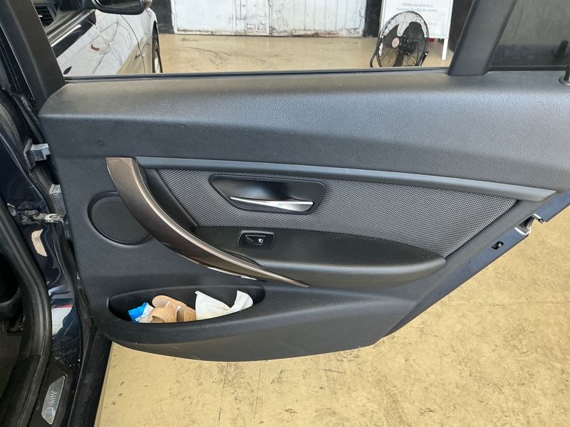 BMW 3er 316d 2014 – снимка 30