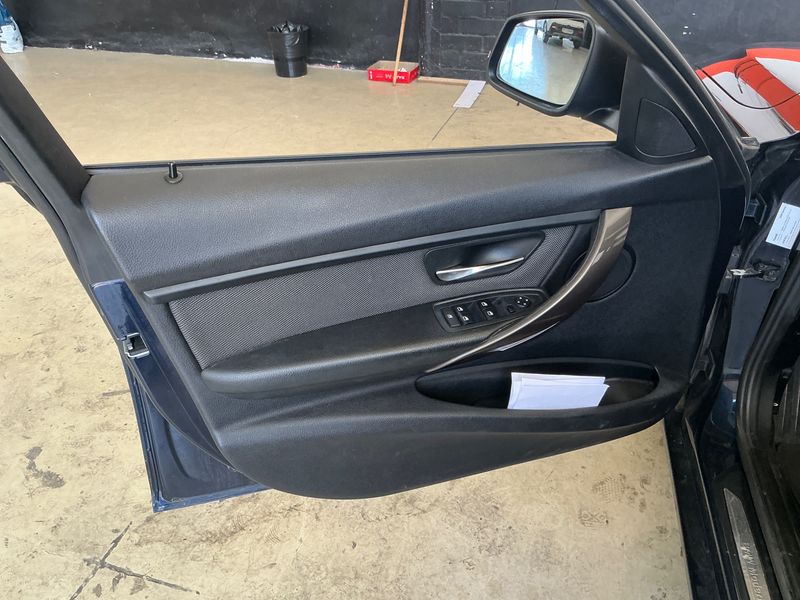 BMW 3er 316d 2014 – снимка 28