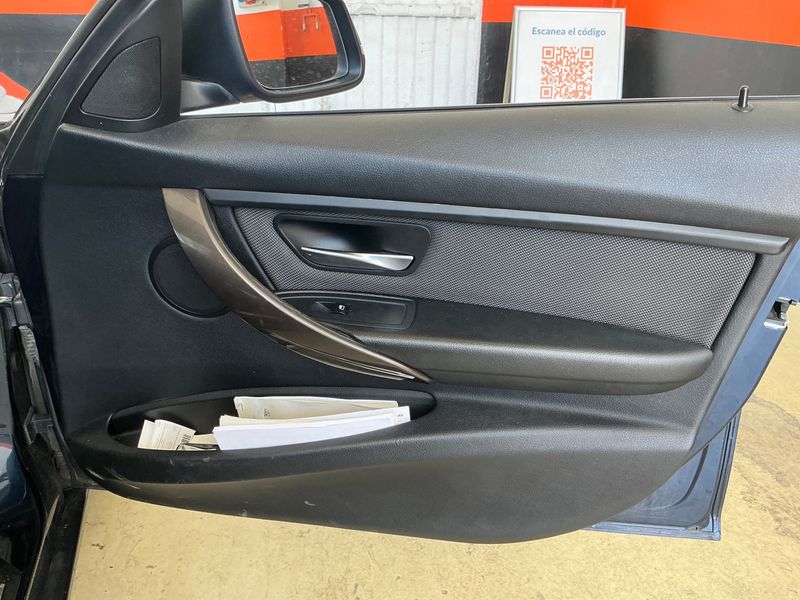 BMW 3er 316d 2014 – снимка 26